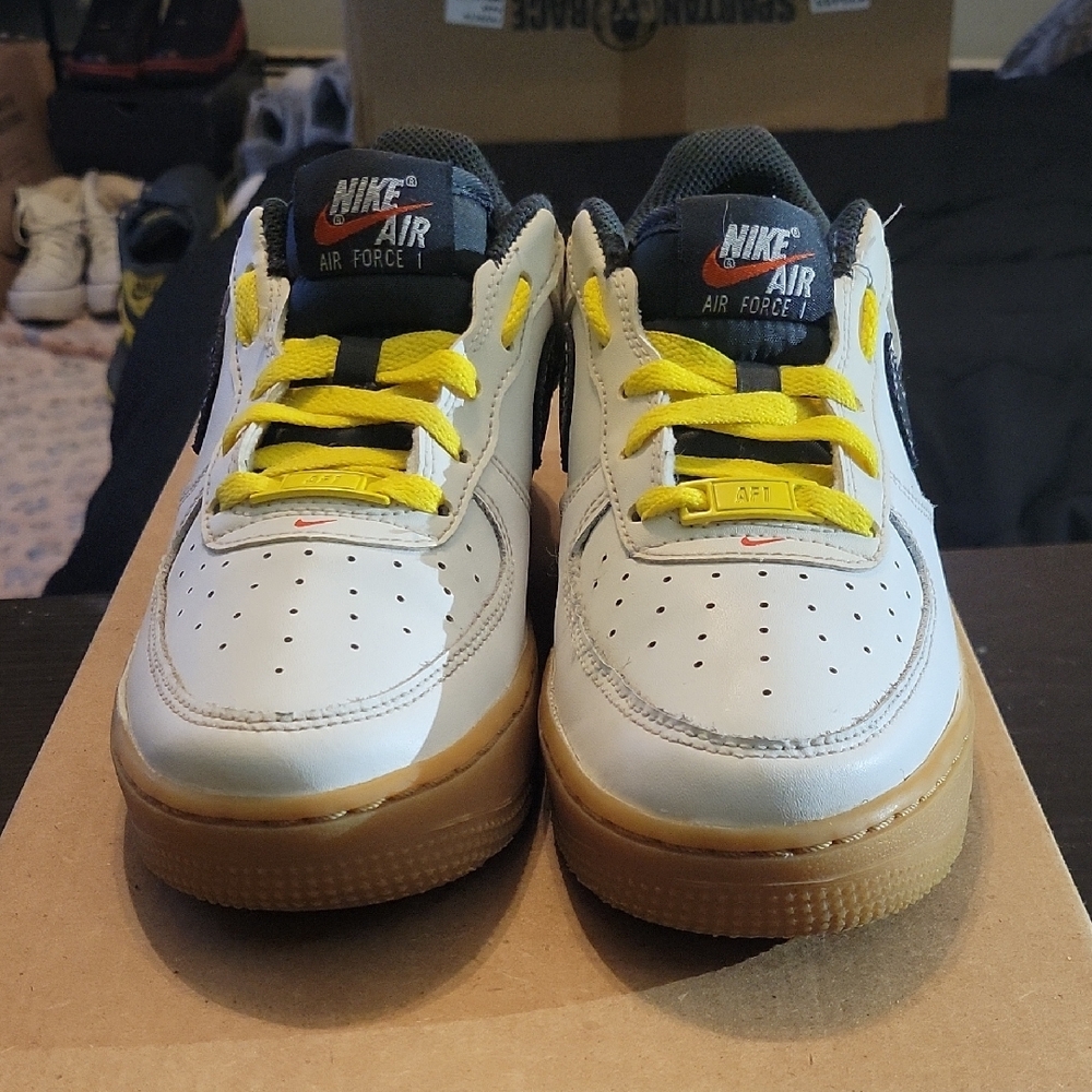 Nike Air Force 1 Low '07 LV8 (GS) "Go The Extra Smile" (2021) (GS) M5Y/W6.5 EUC - Picture 4 of 9